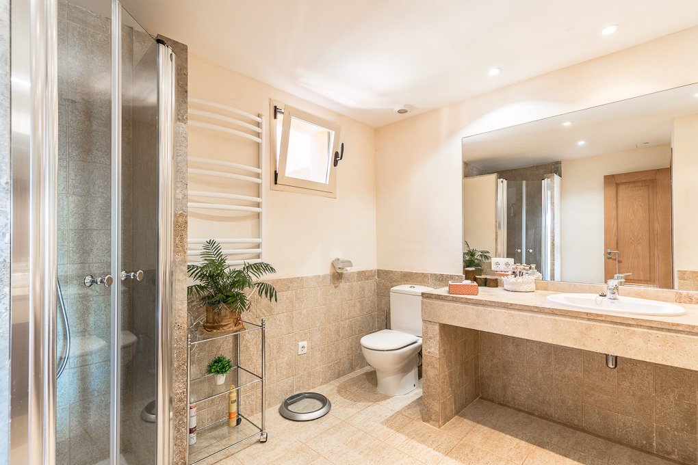 Bathroom — Belavent, Santa Ponsa